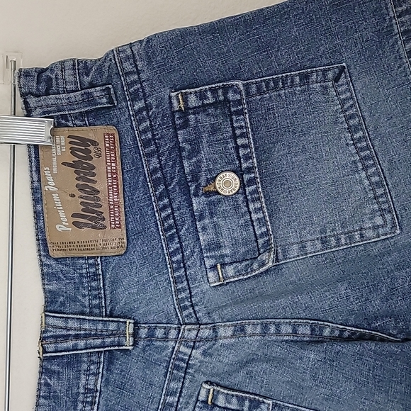 Union Bay Faded Blue Jean Shorts Juniors Size 0 26W - Picture 5 of 10